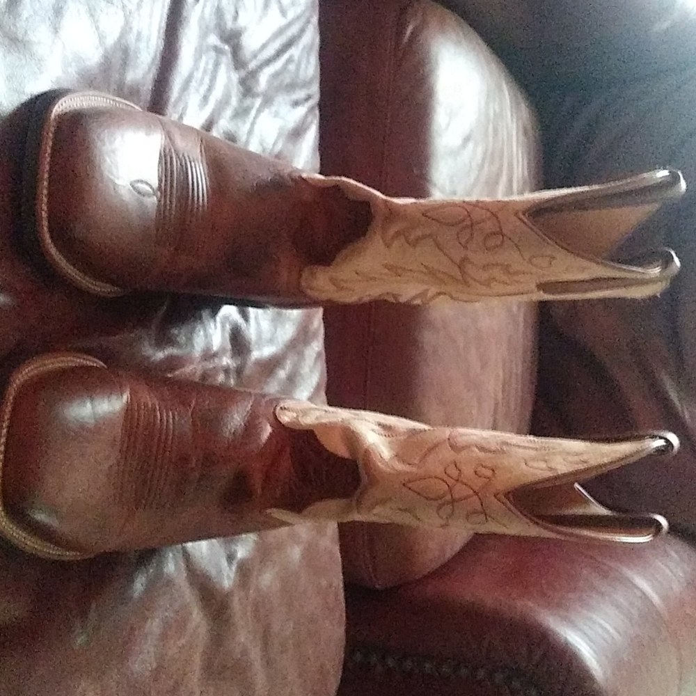 Men's Cody James Square Toe Boots Size 10.5D